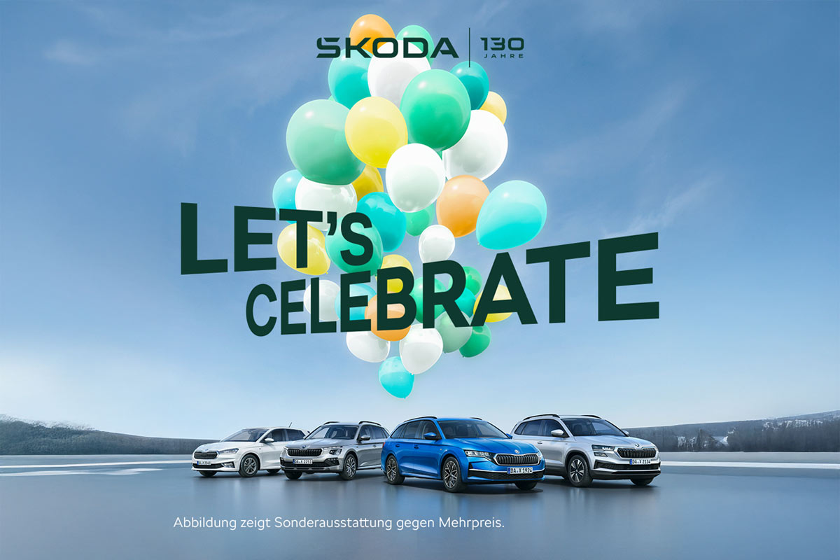 zu sehen mehrere Skoda modelle mit Luftbalons